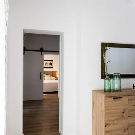 At Macias Centro Apartment Caceres