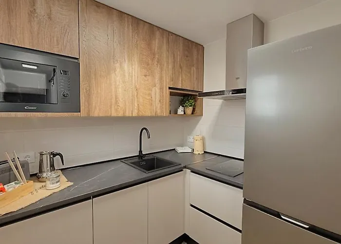 At Macias Centro Caceres